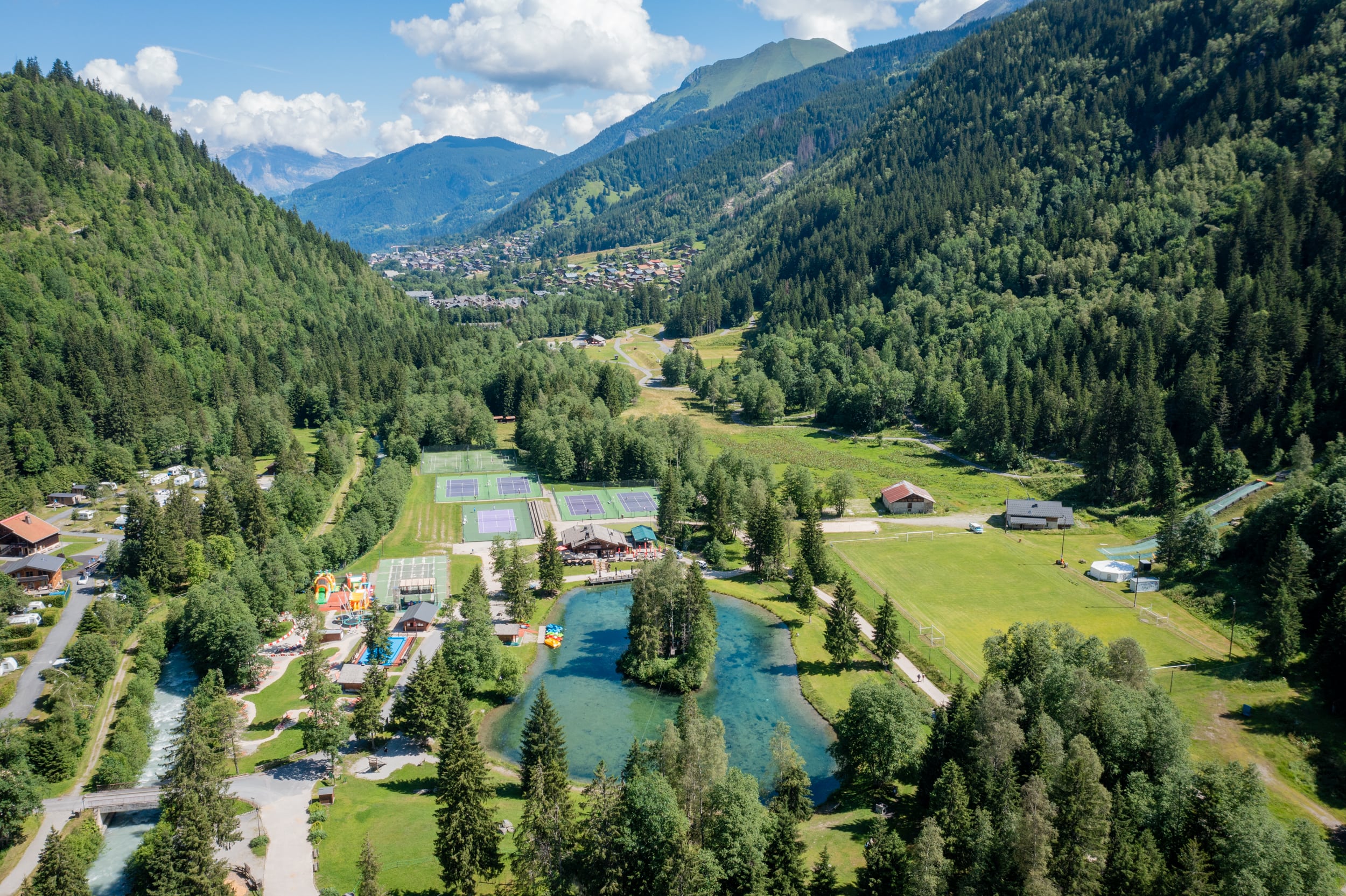 parc-de-loisirs-du-pontet-les-contamines-photo-les-contamines-tourisme-min-78676