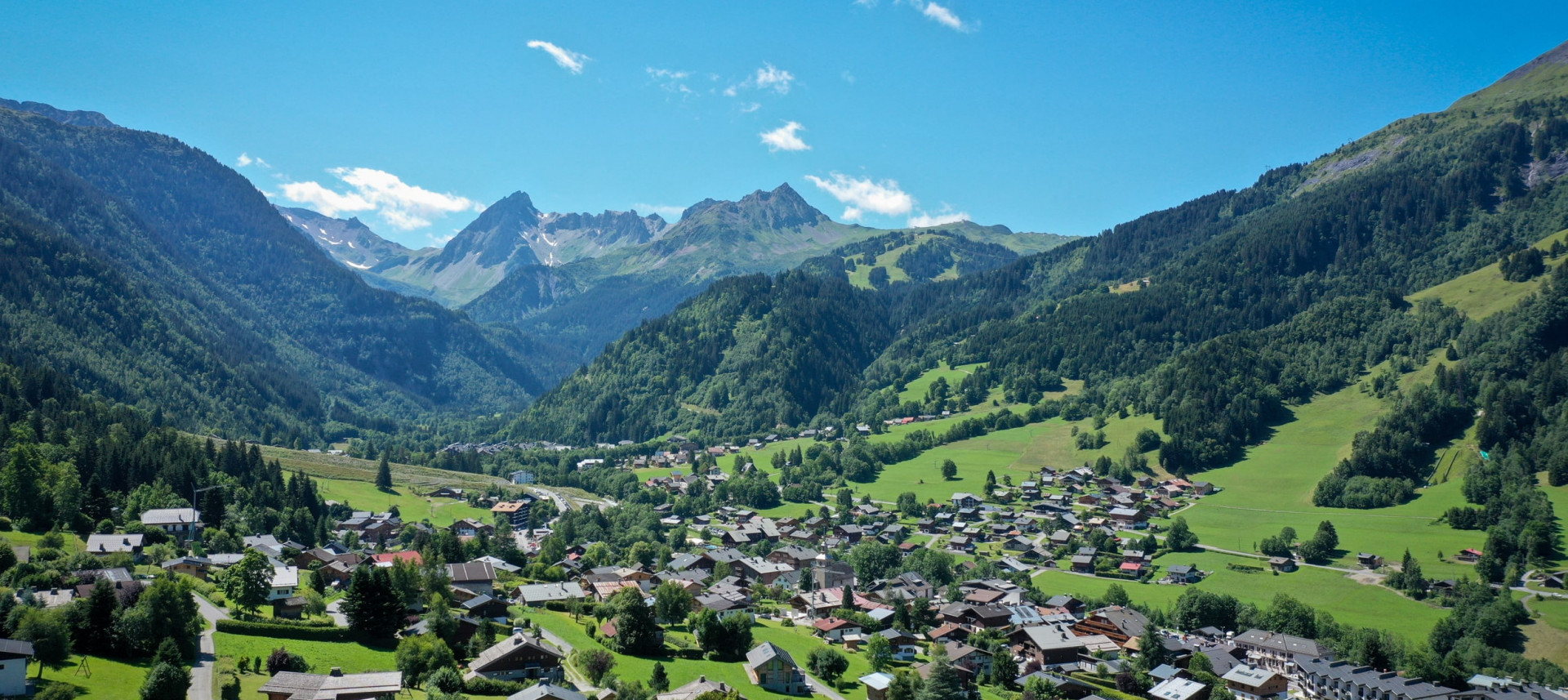 drone-village-photo-les-contamines-tourisme-min-1610