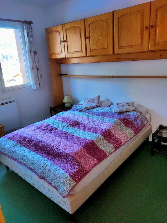 chambre-01-les-rocges-rouges-d-c-2024-710762 chambre-01-les-rocges-rouges-d-c-2024-710762