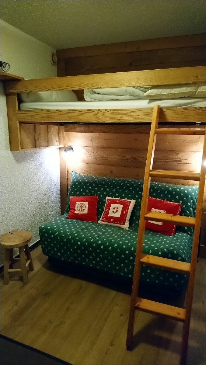 entr-e-cabine1-min-853932 entr-e-cabine1-min-853932