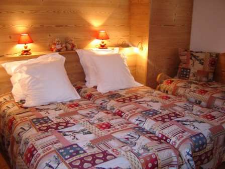 la-borna-chambre2-lits-simples-4404 la-borna-chambre2-lits-simples-4404