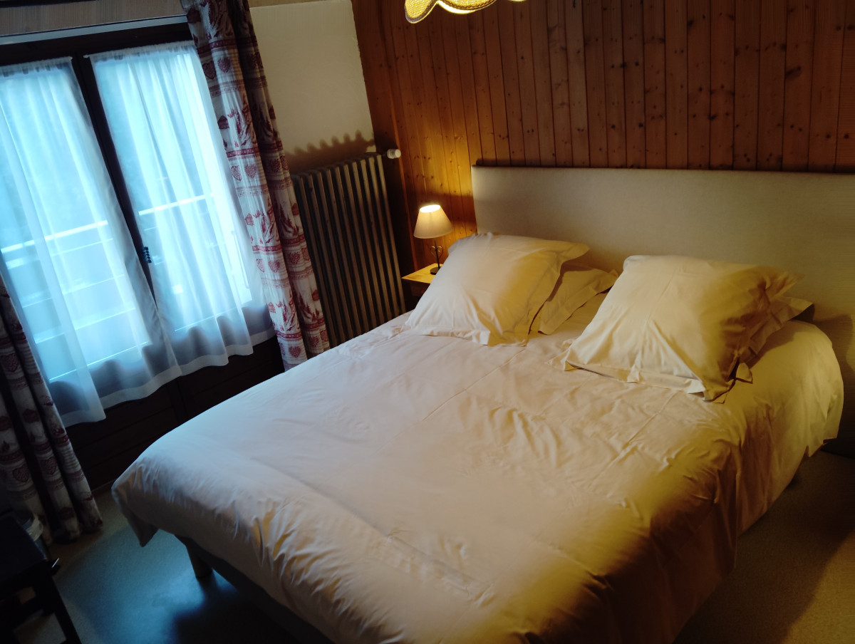 les-sapins-chambre-726251 les-sapins-chambre-726251