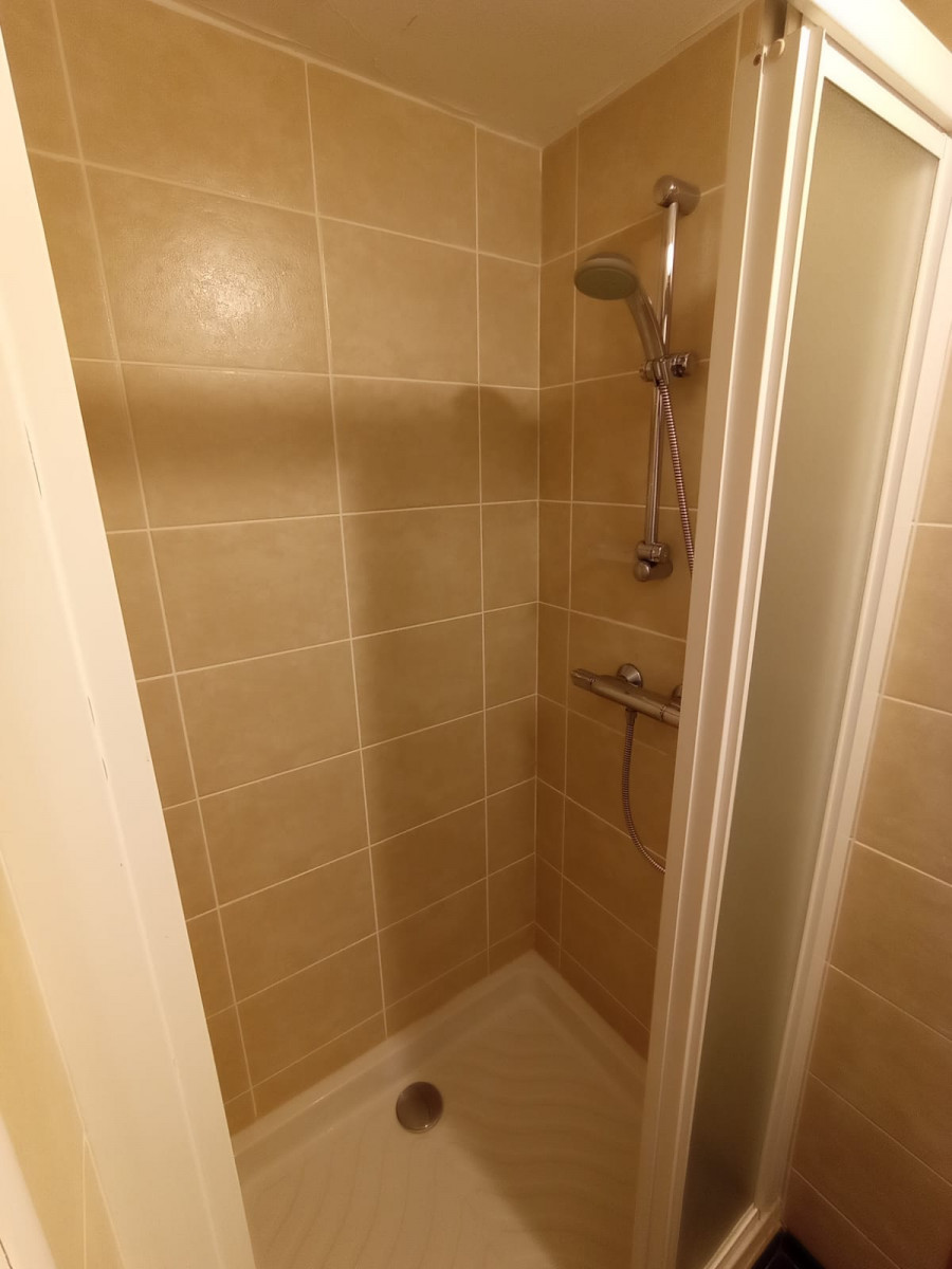 salle-de-douche-503527 salle-de-douche-503527