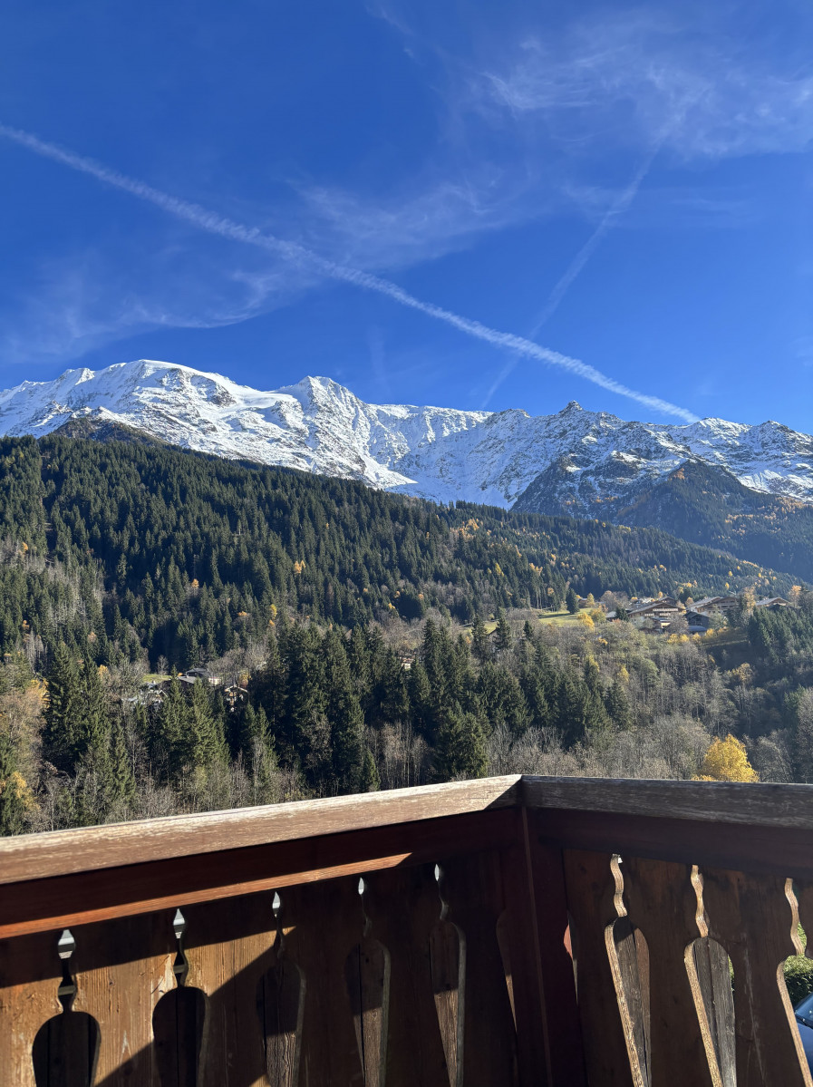 vue-depuis-balcon-min-876278 vue-depuis-balcon-min-876278