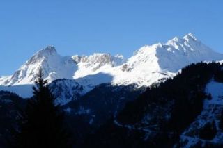 10-la-youtse-vue-de-l-appartement-hiver-3582 10-la-youtse-vue-de-l-appartement-hiver-3582