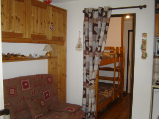 dsc00006-834426