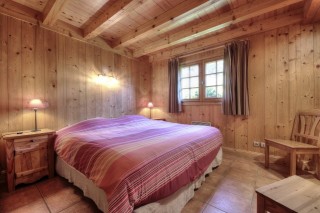 low-chambre-001-1-81452 low-chambre-001-1-81452