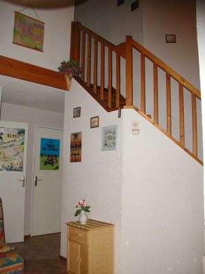 borgia-b61-sejour-et-acces-etage-182 borgia-b61-sejour-et-acces-etage-182