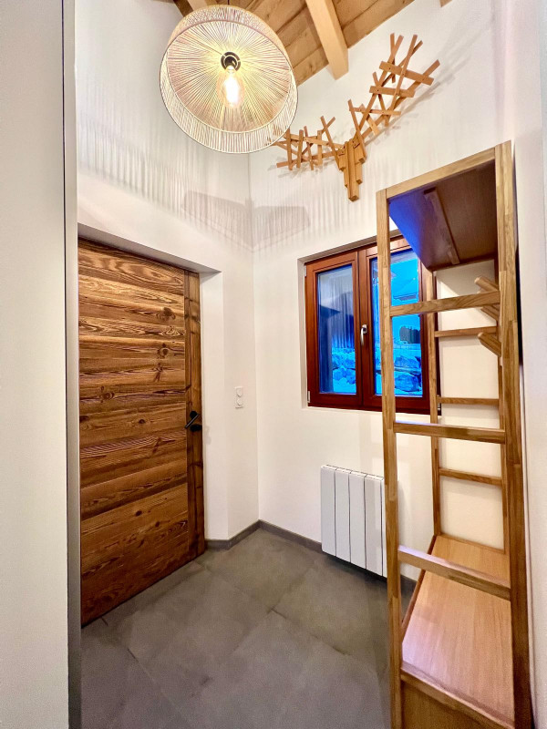 img-0023-899358 img-0023-899358